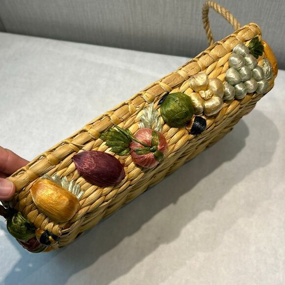 Vtg Woven Straw Lined Basket with 3D Fruit on Sides Phillipines Handmade Boho - Picture 5 of 12